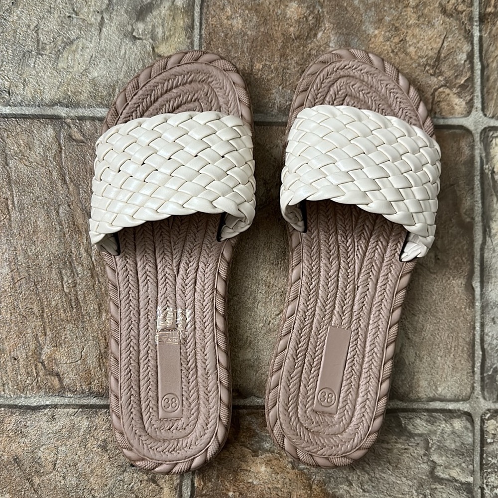 Slide sandals